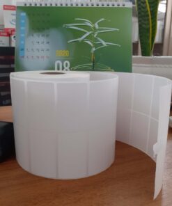 GIẤY DECAL MÃ VẠCH KT: 50x30mm x 50m - 2 tem hàng